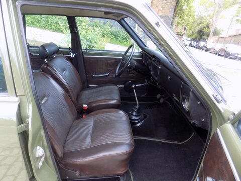 Datsun 510 Bluebird 14