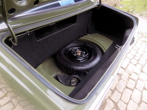 Datsun 510 Bluebird 21