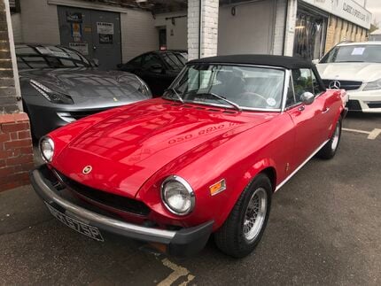 Fiat 124 Spider CS 1800 