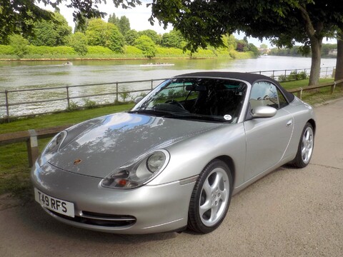 Porsche 911 CARRERA 3.4 TIPTRONIC S 8