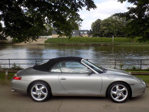 Porsche 911 CARRERA 3.4 TIPTRONIC S 11