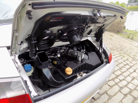 Porsche 911 CARRERA 3.4 TIPTRONIC S 28