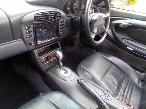 Porsche 911 CARRERA 3.4 TIPTRONIC S 58