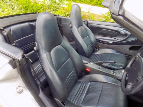 Porsche 911 CARRERA 3.4 TIPTRONIC S 60