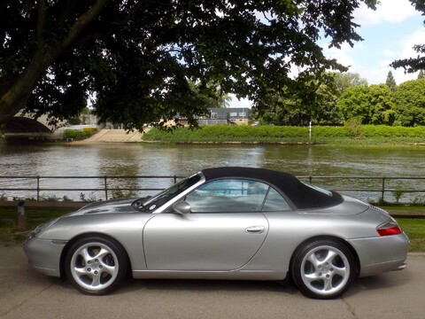 Porsche 911 CARRERA 3.4 TIPTRONIC S 75