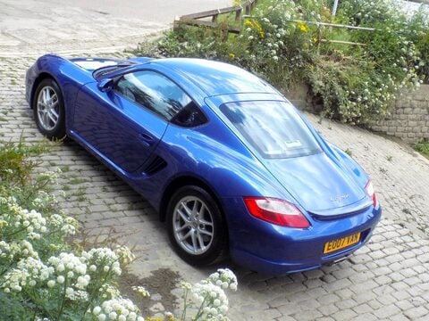 Porsche Cayman 24V 7