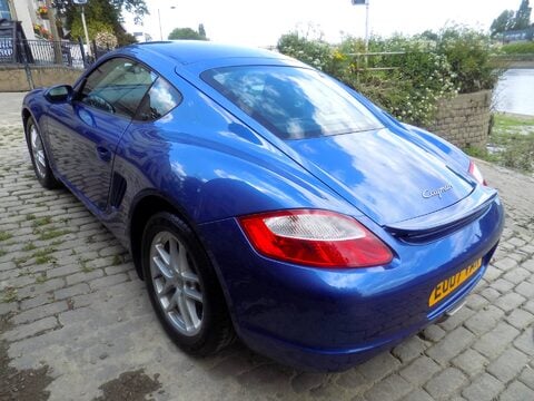 Porsche Cayman 24V 9