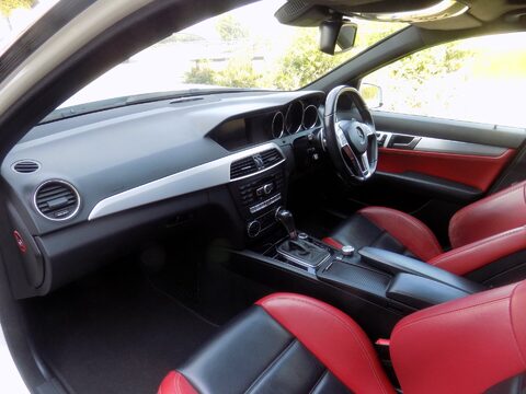 Mercedes-Benz C Class C63 AMG Estate 14