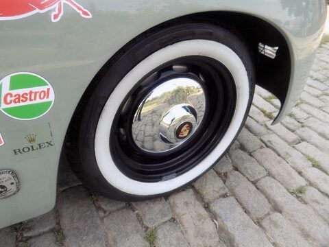 Vintage Motor Cars 356 Speedster Outlaw Replica 44
