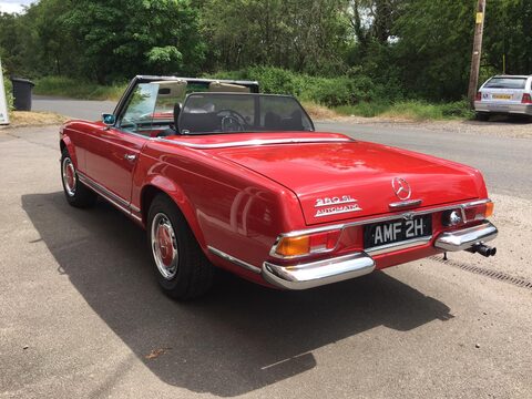Mercedes-Benz SL Series 280 SL Pagoda Sports 7