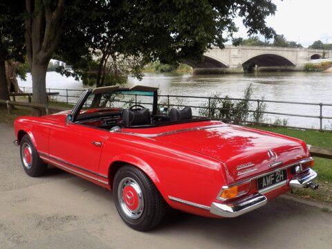 Mercedes-Benz SL Series 280 SL Pagoda Sports 2