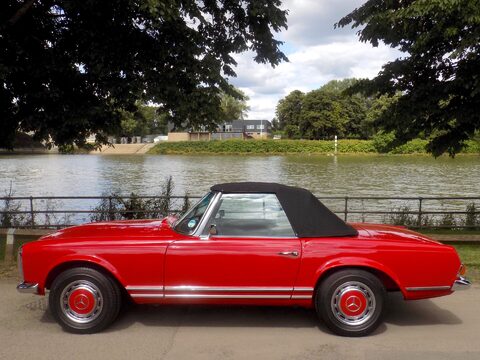Mercedes-Benz SL Series 280 SL Pagoda Sports 12