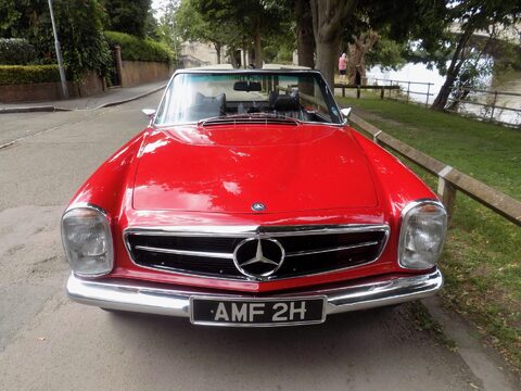 Mercedes-Benz SL Series 280 SL Pagoda Sports 16