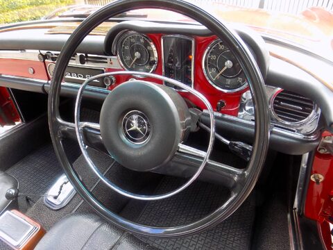 Mercedes-Benz SL Series 280 SL Pagoda Sports 23