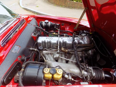 Mercedes-Benz SL Series 280 SL Pagoda Sports 30