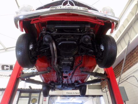 Mercedes-Benz SL Series 280 SL Pagoda Sports 36