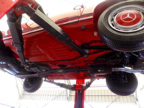 Mercedes-Benz SL Series 280 SL Pagoda Sports 44