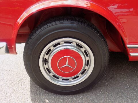 Mercedes-Benz SL Series 280 SL Pagoda Sports 52