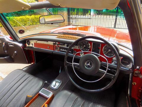 Mercedes-Benz SL Series 280 SL Pagoda Sports 54