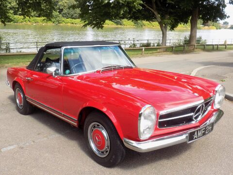 Mercedes-Benz SL Series 280 SL Pagoda Sports 64