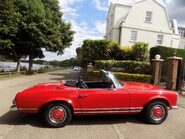 Mercedes-Benz SL Series 280 SL Pagoda Sports 69