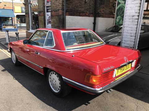 Mercedes-Benz SL Series 300 SL Sports 2