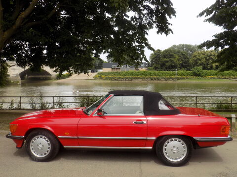 Mercedes-Benz SL Series 300 SL Sports 8
