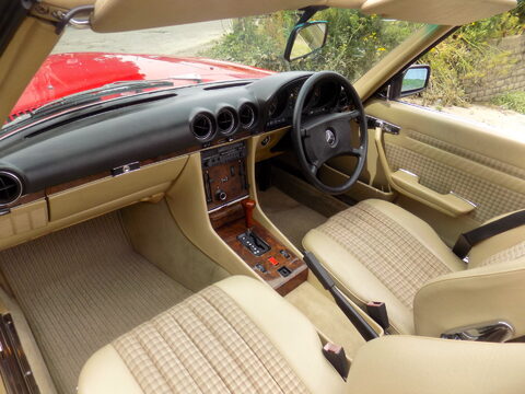 Mercedes-Benz SL Series 300 SL Sports 17