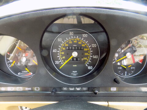 Mercedes-Benz SL Series 300 SL Sports 21
