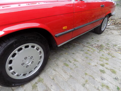 Mercedes-Benz SL Series 300 SL Sports 31