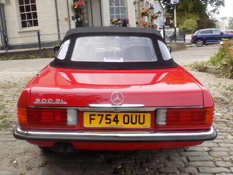 Mercedes-Benz SL Series 300 SL Sports 46