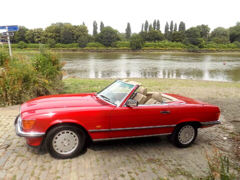 Mercedes-Benz SL Series 300 SL Sports 51