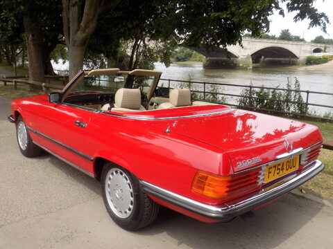Mercedes-Benz SL Series 300 SL Sports 52