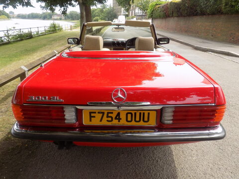 Mercedes-Benz SL Series 300 SL Sports 65