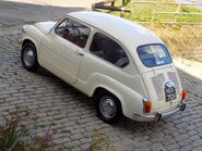 SEAT 600 E Saloon 2