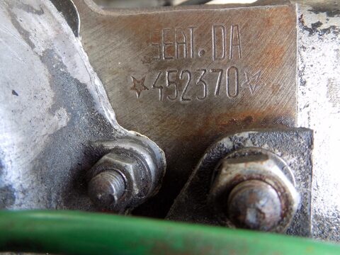 SEAT 600 E Saloon 31