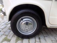 SEAT 600 E Saloon 36