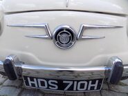SEAT 600 E Saloon 40