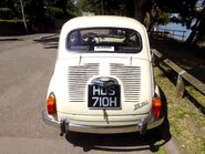 SEAT 600 E Saloon 52
