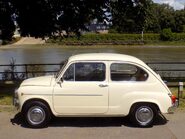 SEAT 600 E Saloon 55