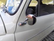 SEAT 600 E Saloon 46