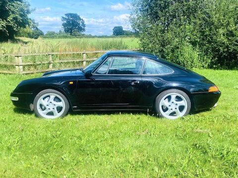 Porsche 911 993 CARRERA 4 - LHD 6