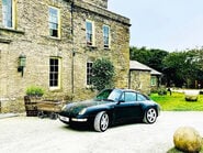 Porsche 911 993 CARRERA 4 - LHD 1