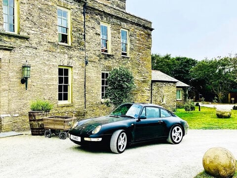 Porsche 911 993 CARRERA 4 - LHD 1