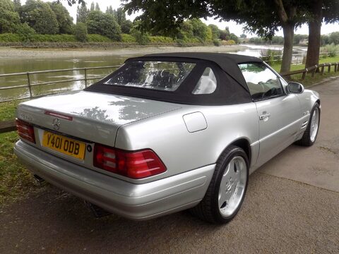 Mercedes-Benz SL Series SL320 9