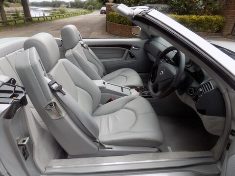 Mercedes-Benz SL Series SL320 15