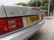 Mercedes-Benz SL Series SL320 26