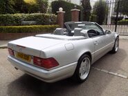 Mercedes-Benz SL Series SL320 42
