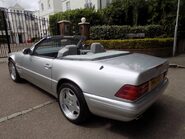 Mercedes-Benz SL Series SL320 43