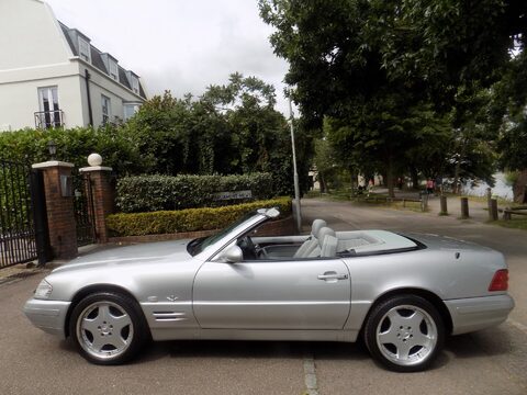 Mercedes-Benz SL Series SL320 44